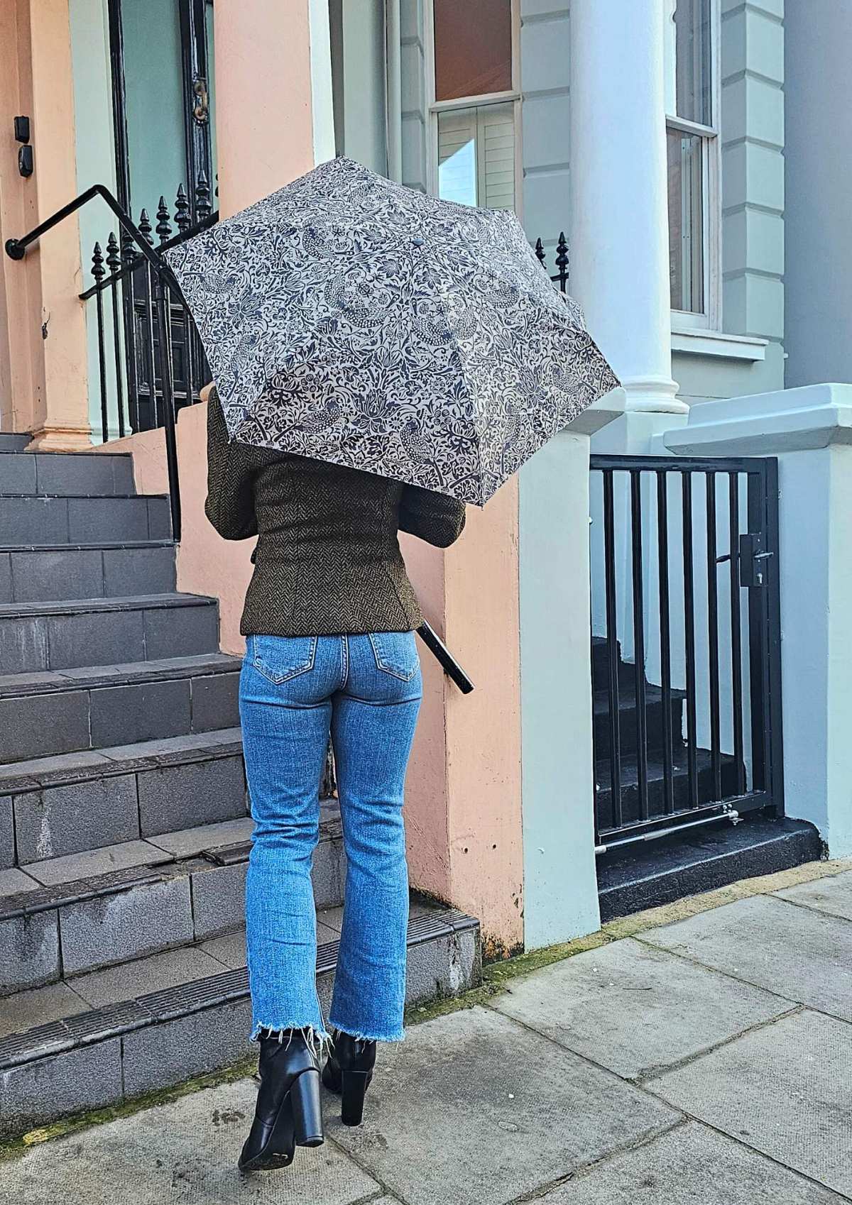 Morris & Co. Tiny UV - Strawberry Thief Pure