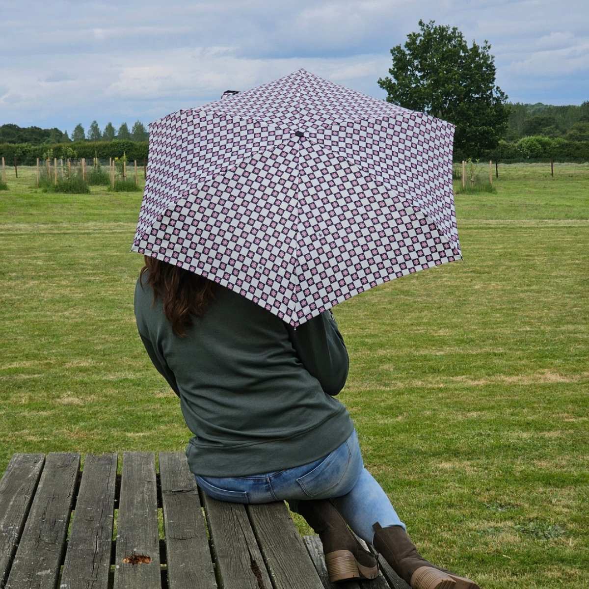 Tiny 2 - Flower Check