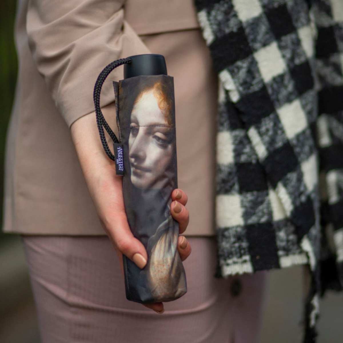 The National Gallery Minilite 2 - Angel From The Virgin Of The Rock