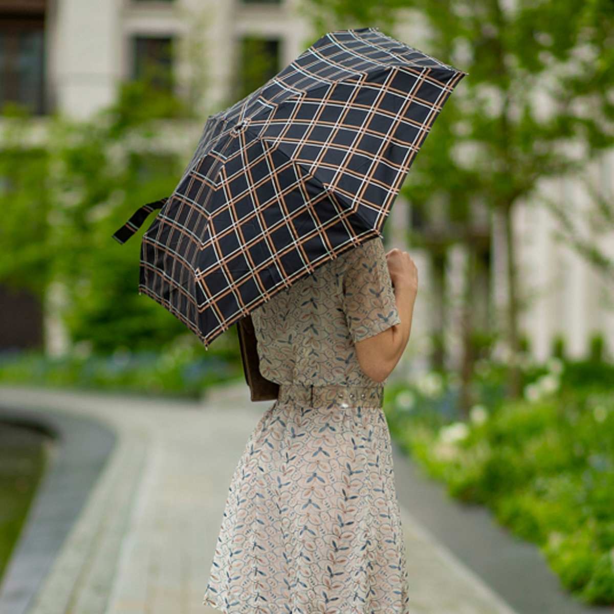 Tiny 2 - Golden Check