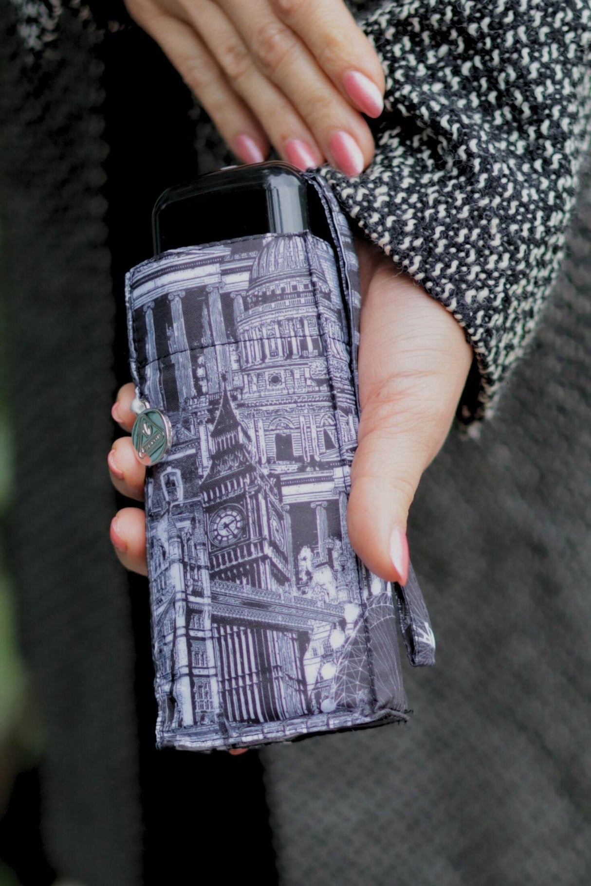 Tiny 2 - London Sketch