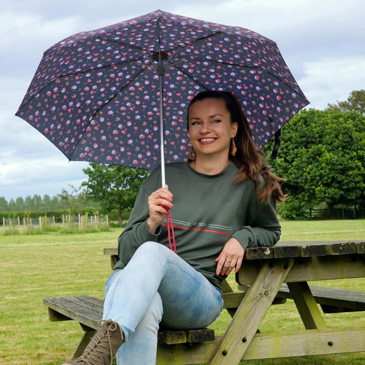 Minilite 2 - Strawberry Garden