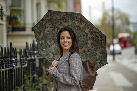 Morris & Co. Bloomsbury 2 - Pimpernel Bayleaf Manilla