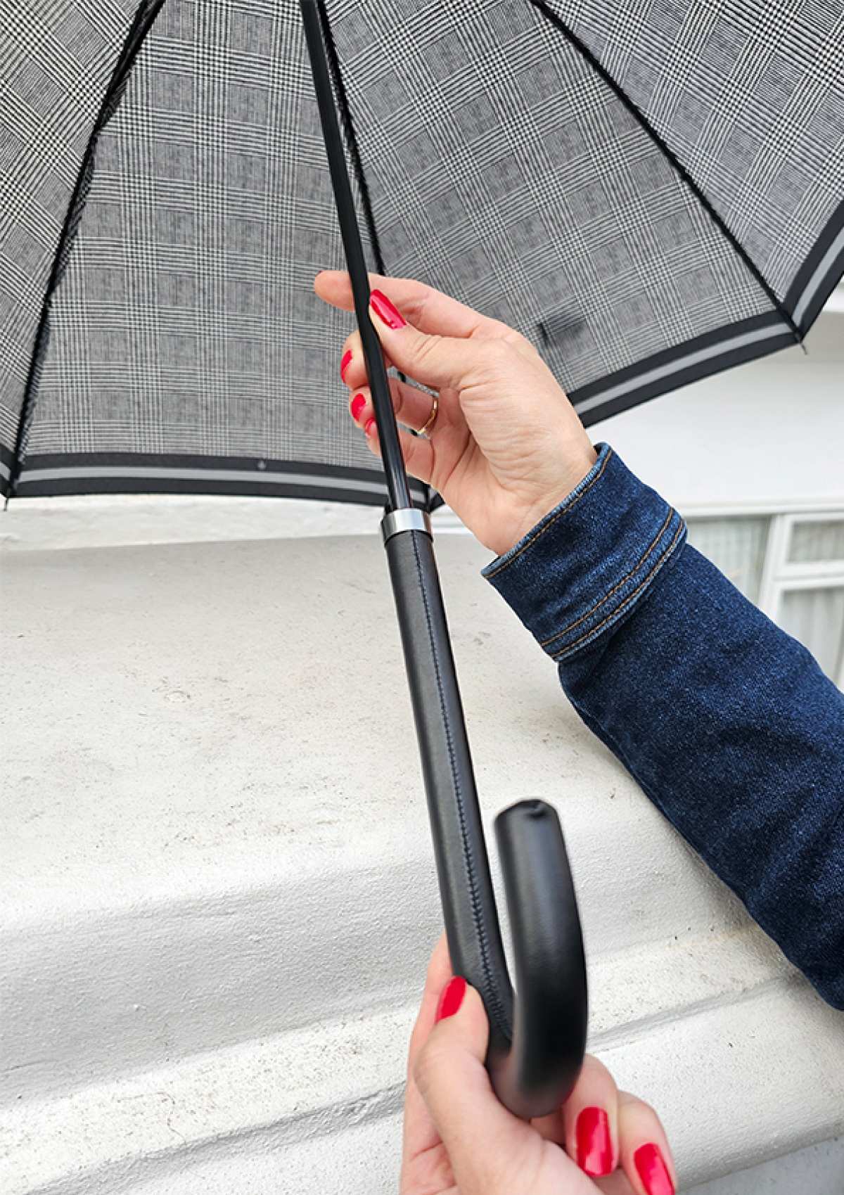 Riva Auto 2 - Prince of Wales Stripe