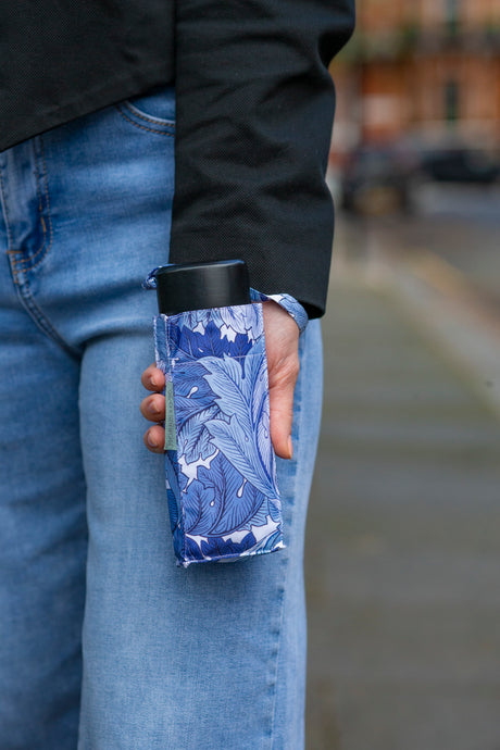 Morris & Co Tiny 2 UV - Acanthus Woad