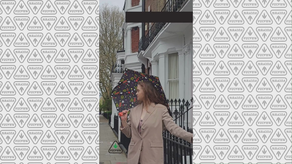 Curio 2 UV - Trippy Casino