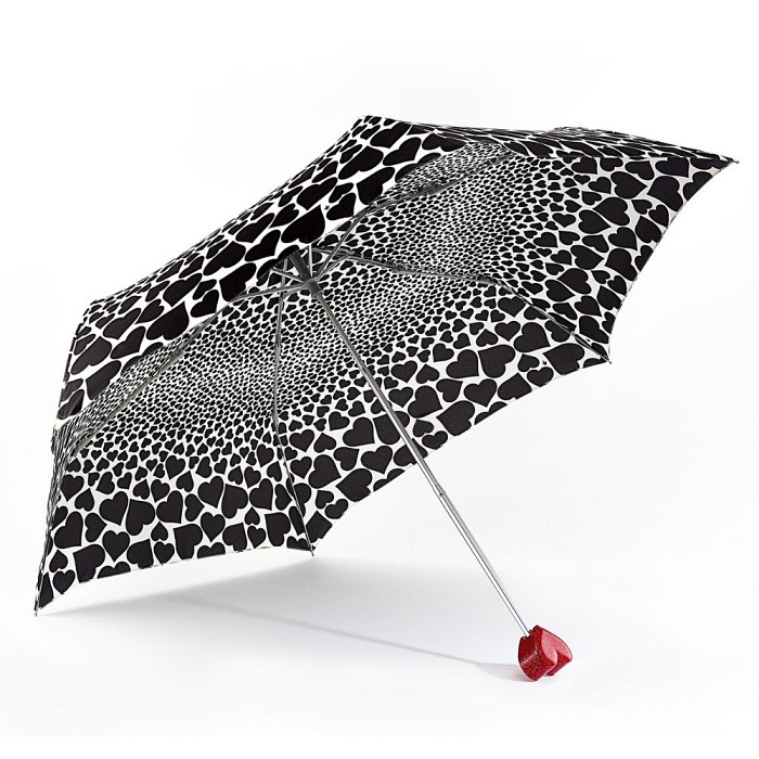 Curio UV - Falling hearts  - Available from Fulton Umbrellas